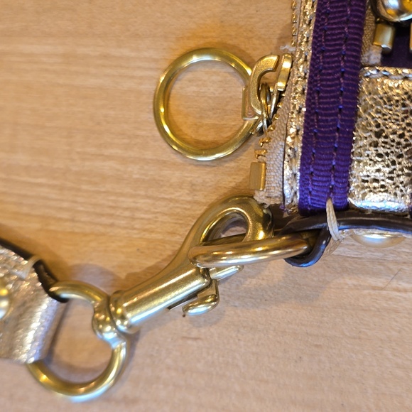 Coach poppy limited edition monogram gold mini bag - Picture 5 of 8